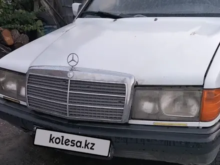 Mercedes-Benz 190 1989 года за 600 000 тг. в Семей