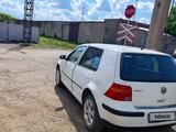 Volkswagen Golf 2001 года за 2 750 000 тг. в Караганда – фото 2