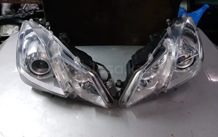 ФАРЫ МЕРСЕДЕС W212 КУПЕ. за 450 000 тг. в Алматы