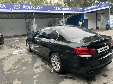 BMW 523 2011 года за 7 750 000 тг. в Алматы – фото 3