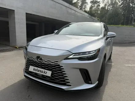 Lexus RX 350 2023 года за 29 500 000 тг. в Алматы – фото 3