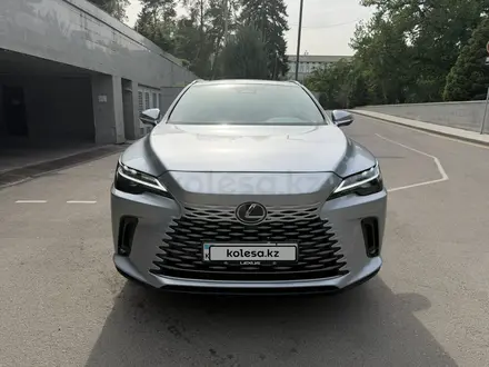 Lexus RX 350 2023 года за 29 500 000 тг. в Алматы – фото 4