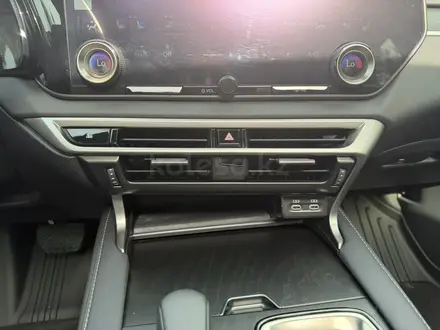 Lexus RX 350 2023 года за 29 500 000 тг. в Алматы – фото 29