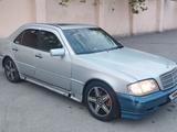 Mercedes-Benz C 280 1995 года за 2 000 000 тг. в Караганда – фото 2