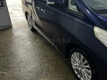 Toyota Alphard 2010 года за 8 000 000 тг. в Атырау – фото 4