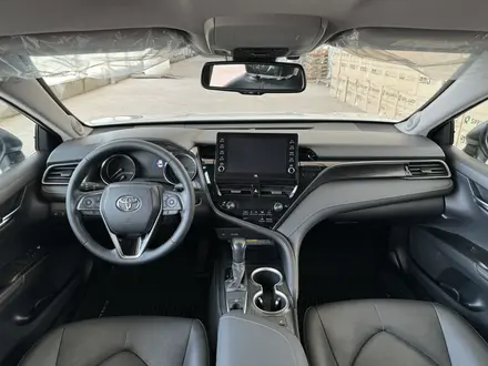 Toyota Camry 2021 года за 17 000 000 тг. в Шымкент – фото 9