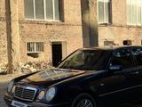 Mercedes-Benz E 240 1998 года за 3 500 000 тг. в Жезказган – фото 3