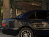 Mercedes-Benz E 240 1998 года за 3 500 000 тг. в Жезказган – фото 5