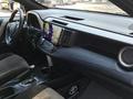 Toyota RAV4 2018 года за 9 990 000 тг. в Алматы – фото 15