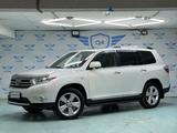 Toyota Highlander 2011 года за 13 800 000 тг. в Астана