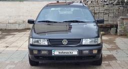 Volkswagen Passat 1995 годаfor2 100 000 тг. в Астана – фото 2