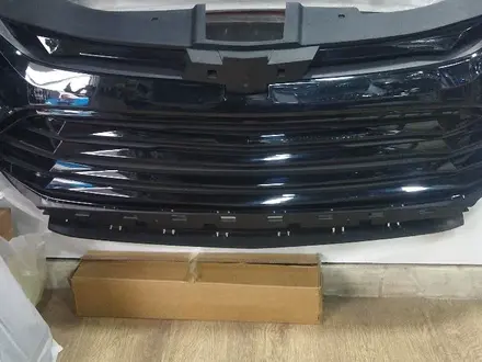 Решетка радиатора Chevrolet Tracker за 15 000 тг. в Алматы