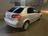 Chevrolet Lacetti 2009 годаүшін2 000 000 тг. в Атырау – фото 2