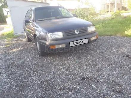 Volkswagen Vento 1992 года за 1 200 000 тг. в Талдыкорган