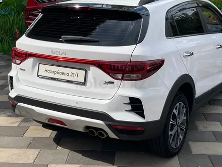 Kia Rio X-Line 2022 года за 8 290 000 тг. в Алматы – фото 8