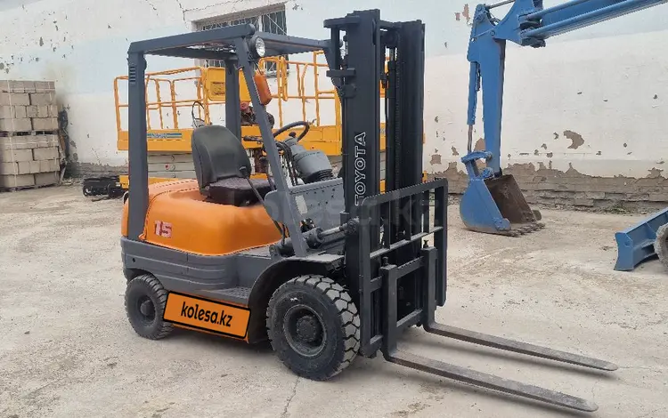 Toyota  6F 2006 года за 3 600 000 тг. в Астана