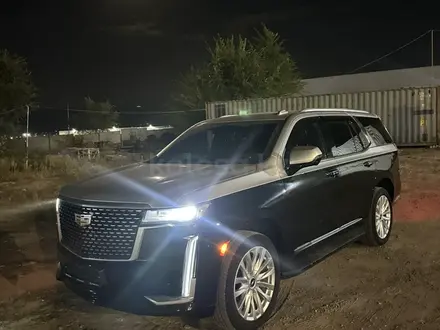 Cadillac Escalade 2023 года за 45 000 000 тг. в Алматы – фото 2