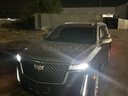 Cadillac Escalade 2023 года за 45 000 000 тг. в Алматы – фото 4