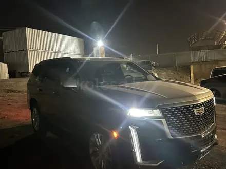 Cadillac Escalade 2023 года за 45 000 000 тг. в Алматы – фото 5