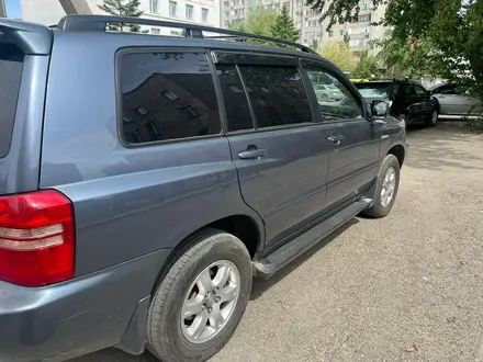 Toyota Highlander 2002 года за 8 300 000 тг. в Семей – фото 4