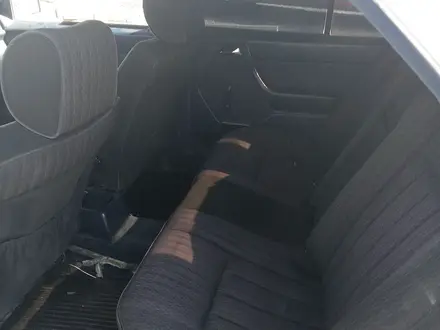 Mercedes-Benz E 230 1991 года за 650 000 тг. в Тараз – фото 2