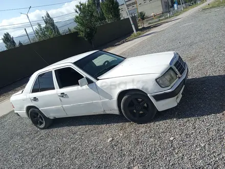 Mercedes-Benz E 230 1991 года за 650 000 тг. в Тараз – фото 3