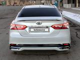 Toyota Camry 2019 года за 13 500 000 тг. в Туркестан – фото 3