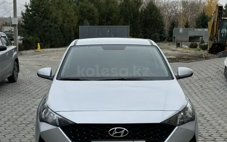 Hyundai Accent 2021 года за 7 700 000 тг. в Усть-Каменогорск