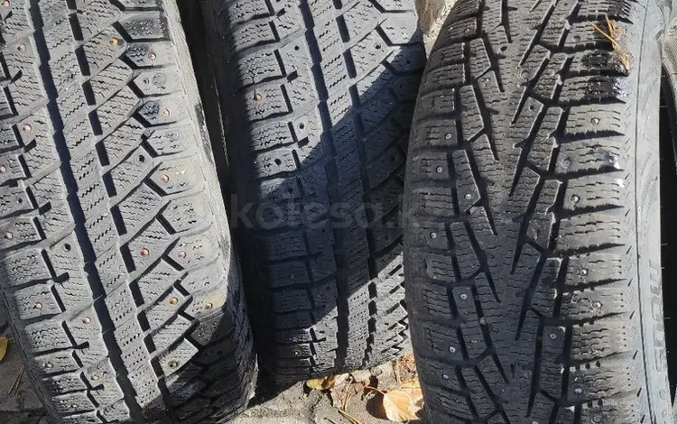 Шины 215/60R16 б/у. за 15 000 тг. в Караганда