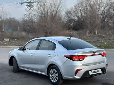 Kia Rio 2018 года за 7 000 000 тг. в Алматы – фото 4