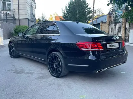 Mercedes-Benz E 200 2015 года за 11 500 000 тг. в Караганда – фото 5