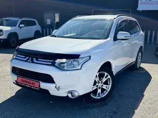 Mitsubishi Outlander, 2012