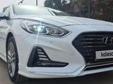 Hyundai Sonata 2018 года за 10 300 000 тг. в Шымкент – фото 2