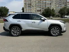 Toyota RAV4, 2020