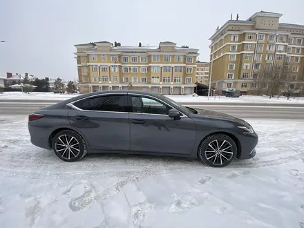 Lexus ES 250 2021 года за 25 500 000 тг. в Астана – фото 10