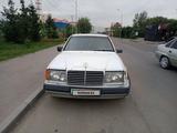 Mercedes-Benz E 200 1992 года за 1 100 000 тг. в Алматы – фото 3