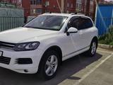 Volkswagen Touareg 2014 года за 11 000 000 тг. в Костанай