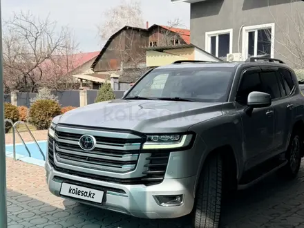 Toyota Land Cruiser 2022 года за 49 500 000 тг. в Алматы – фото 7