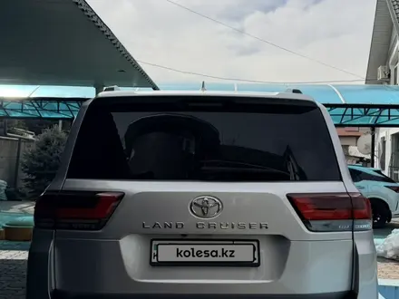 Toyota Land Cruiser 2022 года за 49 500 000 тг. в Алматы – фото 9