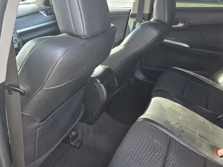 Toyota Camry 2012 года за 5 200 000 тг. в Атырау – фото 20