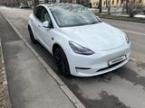 Tesla Model Y 2023 года за 17 999 000 тг. в Алматы – фото 2
