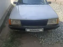 Audi 100, 1988