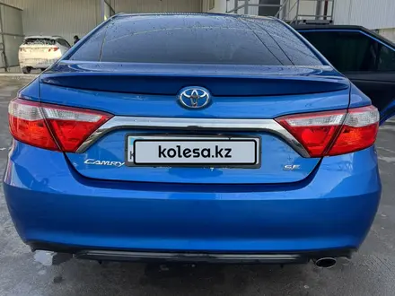 Toyota Camry 2016 года за 8 700 000 тг. в Алматы – фото 2