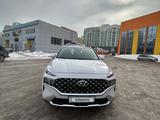 Hyundai Santa Fe 2023 года за 15 300 000 тг. в Астана