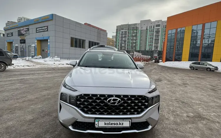 Hyundai Santa Fe 2023 года за 15 300 000 тг. в Астана