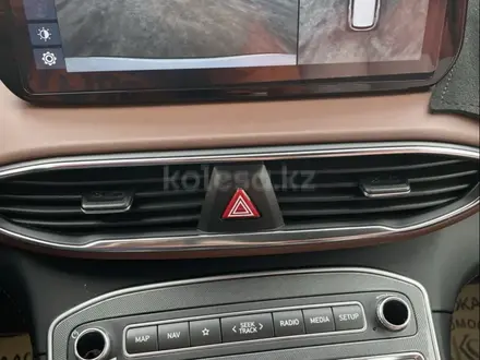 Hyundai Santa Fe 2023 года за 15 300 000 тг. в Астана – фото 12