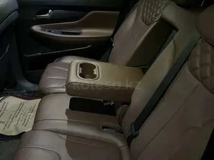 Hyundai Santa Fe 2023 года за 15 300 000 тг. в Астана – фото 13