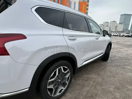 Hyundai Santa Fe 2023 года за 15 300 000 тг. в Астана – фото 4