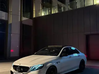 Mercedes-Benz E 63 AMG