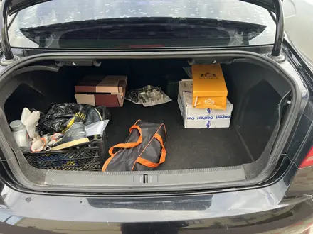 Volkswagen Passat 2011 года за 3 500 000 тг. в Атырау – фото 6